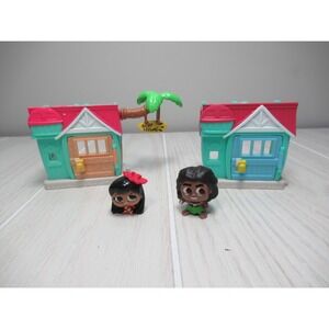 Disney Doorables mini stack playset Stitch's surf shack Lilo Moana's Maui figure